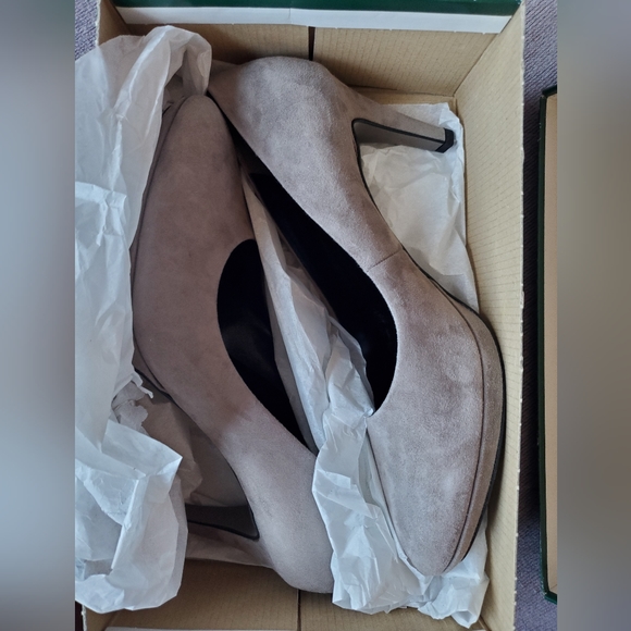 Paul Green, Ceylon pump. Size 9, grey/taupe color - Picture 4 of 12